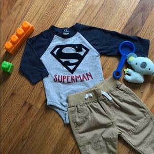 🧸Baby boy Superman onesie